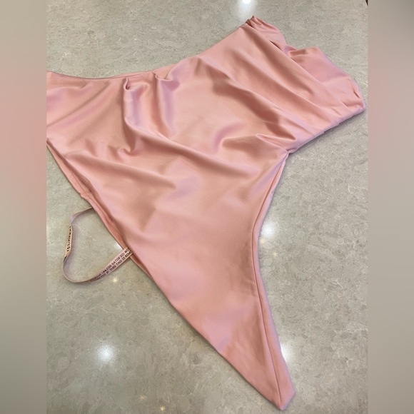 House of CB Jasmine Dress Rose Pink Draped Strapless
Corset Size M - Picture 13 of 16